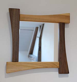 Miroir en Merisier et en Noyer